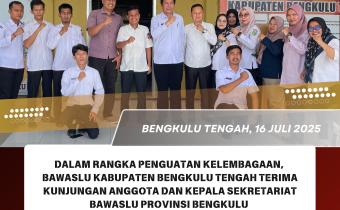 foto bersama bawaslu bengkulu tengah